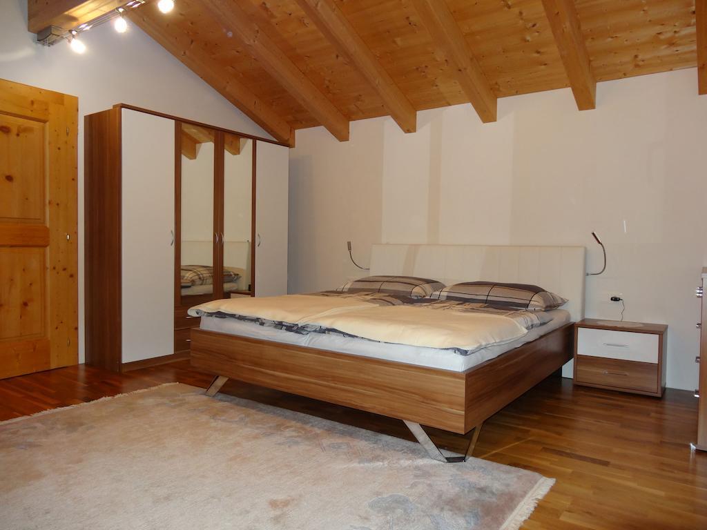 Ferienwohnung Irmgard Steinberg am Rofan Room photo